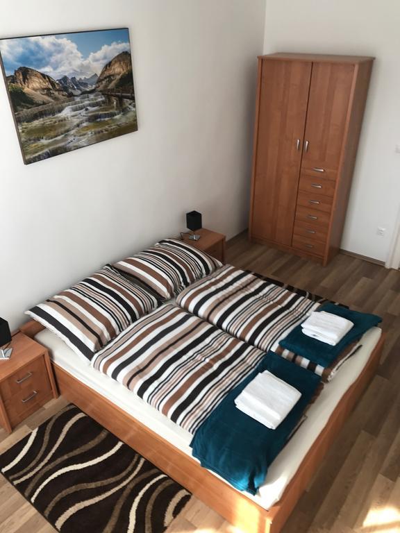 米什科尔茨Eva Apartman公寓 外观 照片
